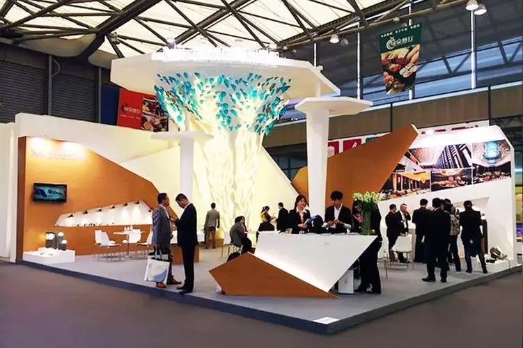 什么樣的展位設(shè)計(jì)能吸引更多的人？